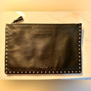Valentino pouch